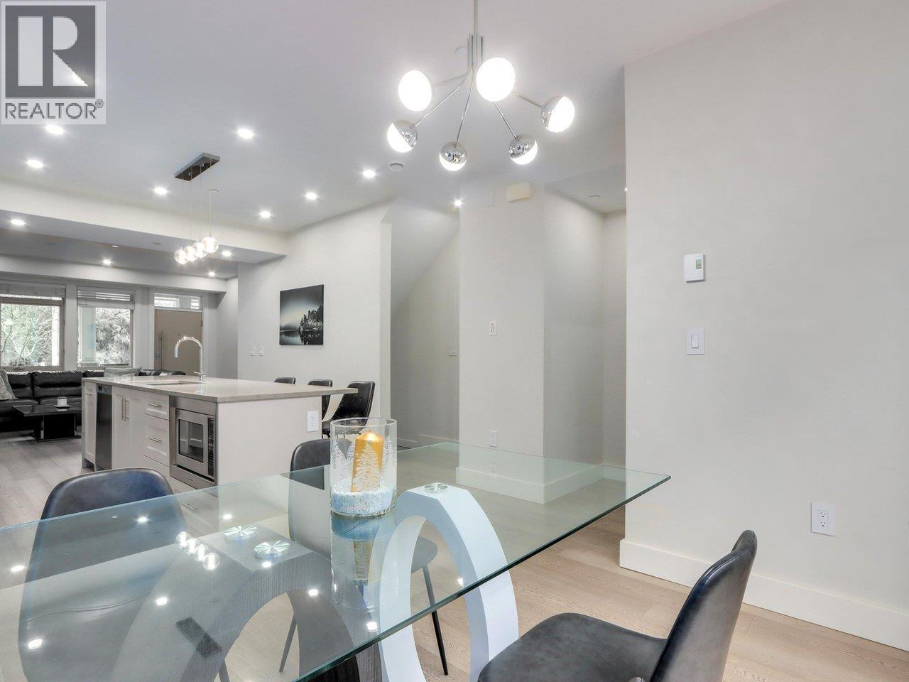 3 115 W Queens Road, North Vancouver, British Columbia  V7N 2K4 - Photo 8 - R3116536