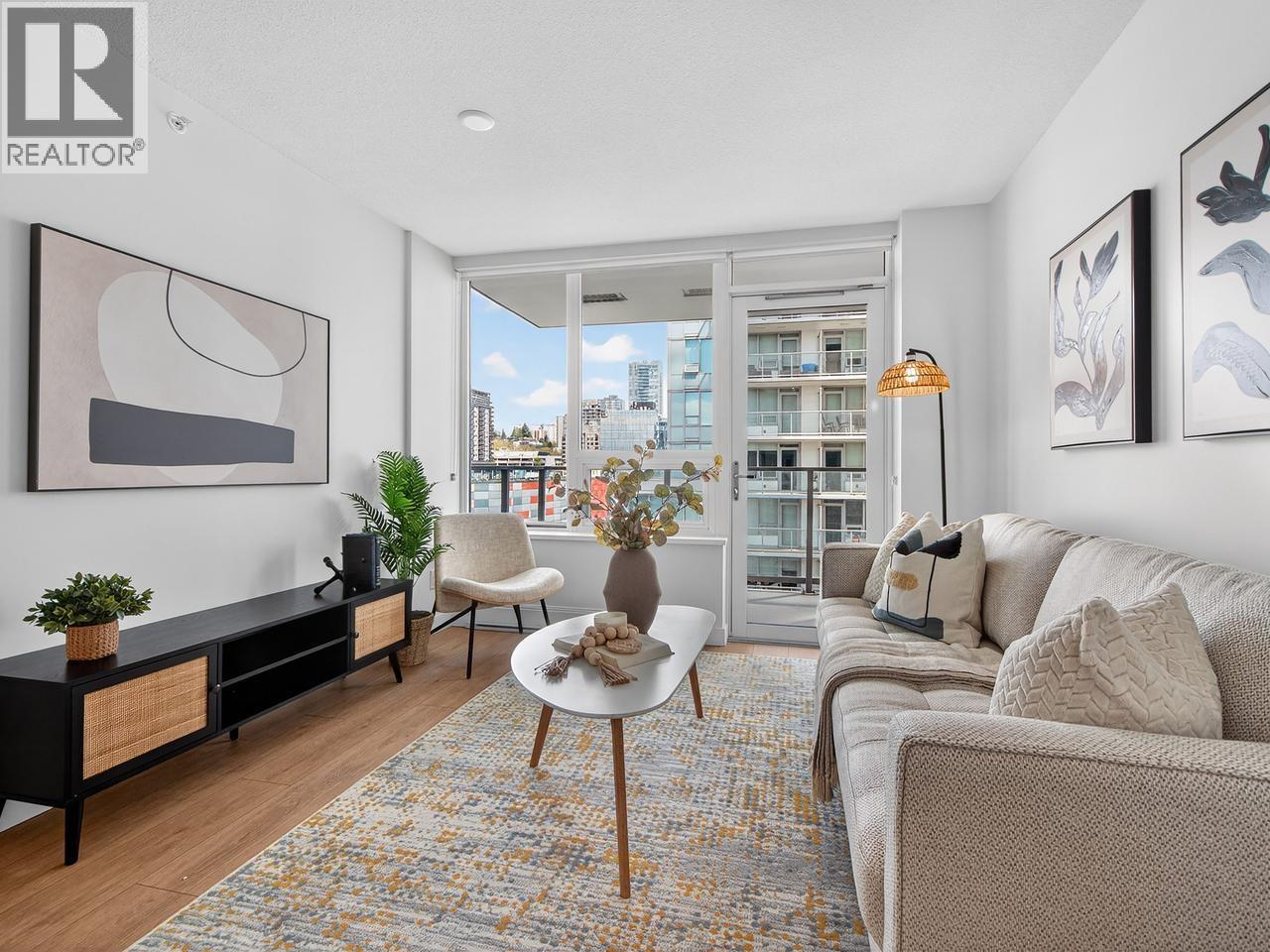 905 988 QUAYSIDE DRIVE, New Westminster, British Columbia