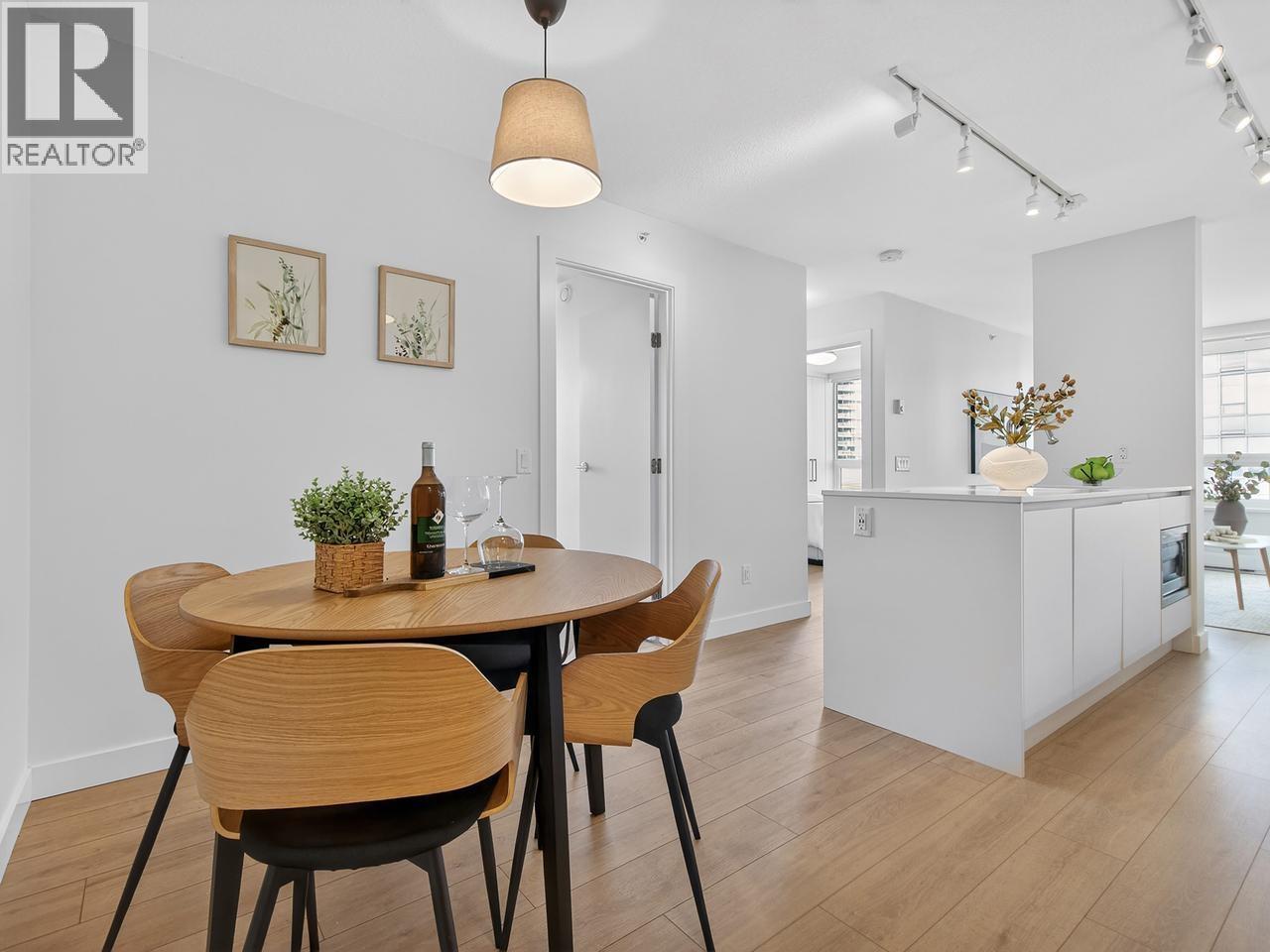 905 988 Quayside Drive, New Westminster, British Columbia  V3M 0L5 - Photo 6 - R3116541