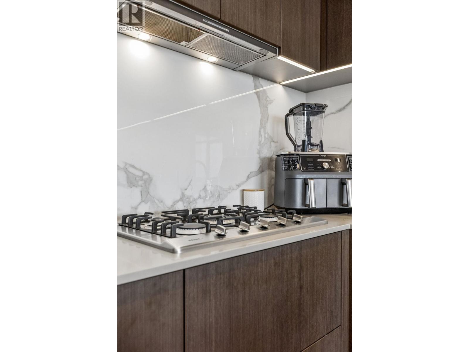 1504 1632 Lions Gate Lane, North Vancouver, British Columbia  V7P 0E2 - Photo 12 - R3116543