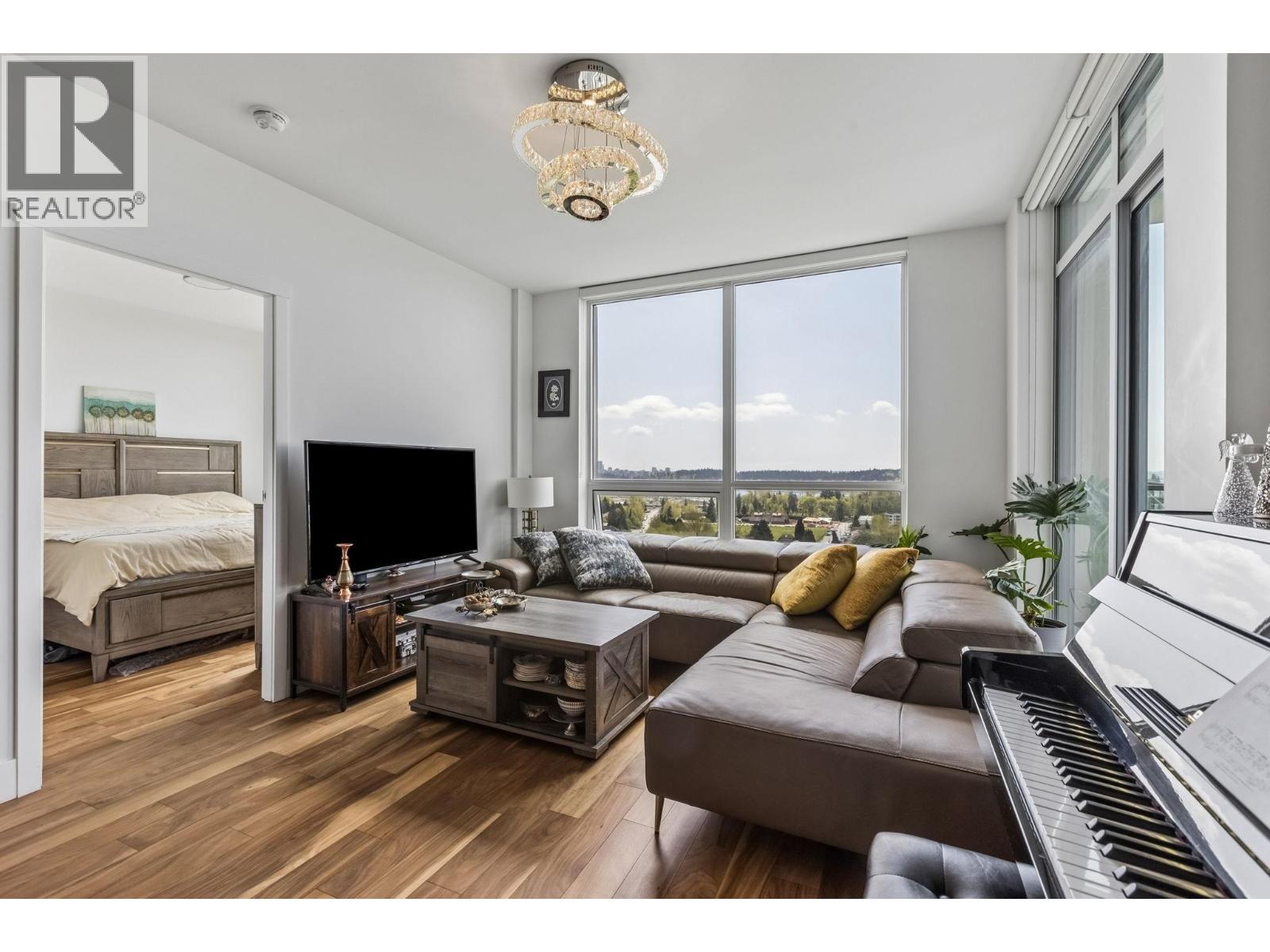 1504 1632 Lions Gate Lane, North Vancouver, British Columbia  V7P 0E2 - Photo 4 - R3116543