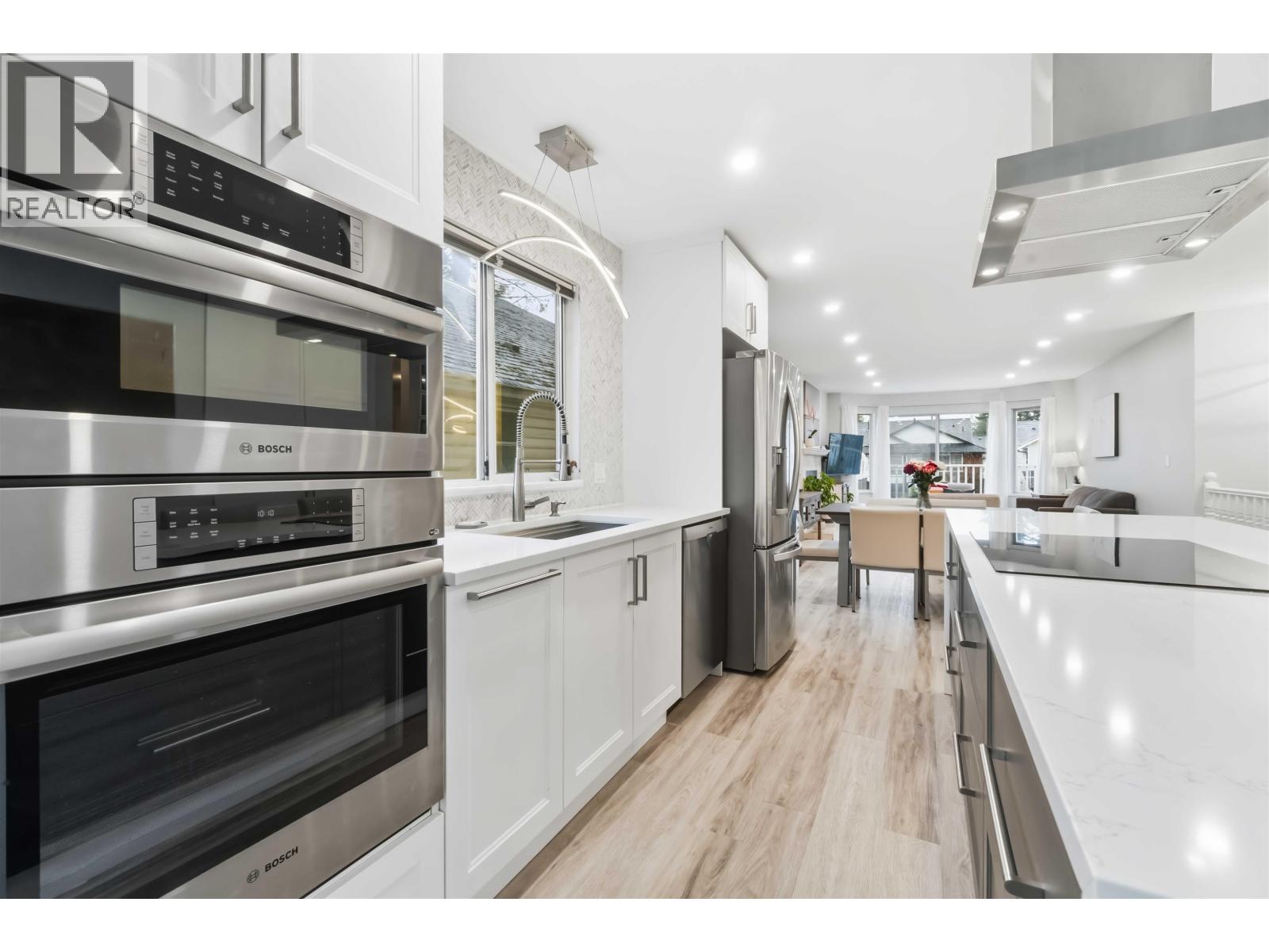 1760 Pekrul Place, Port Coquitlam, British Columbia  V3C 6A7 - Photo 8 - R3116549