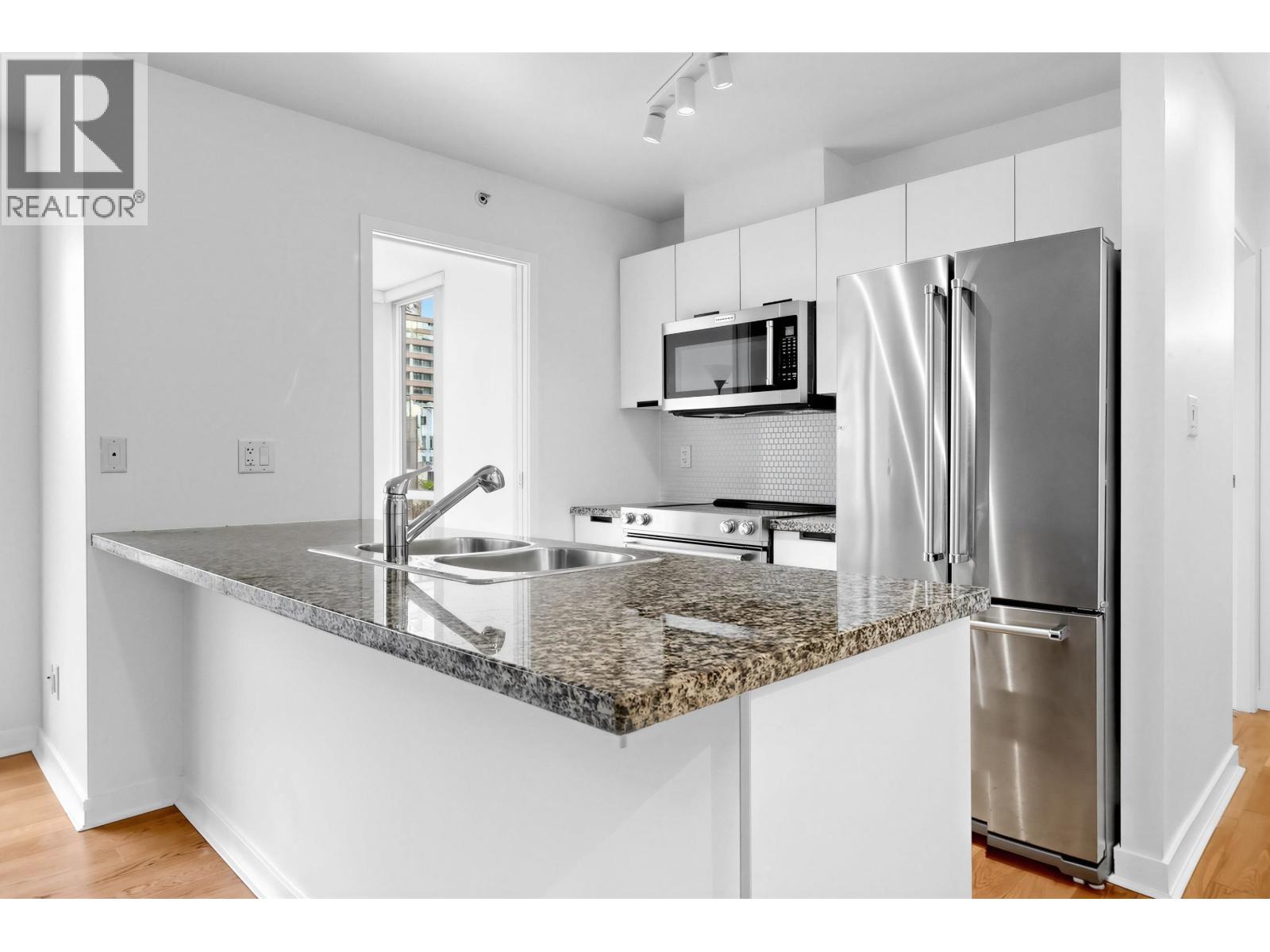 602 1082 Seymour Street, Vancouver, British Columbia  V6B 1X9 - Photo 9 - R3116545