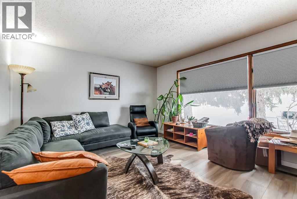 10 Craig Road Se, Medicine Hat, Alberta  T1B 1H3 - Photo 5 - A2304809