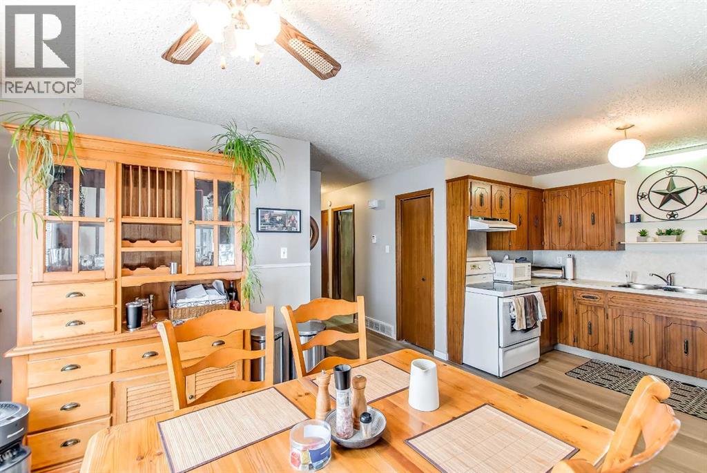 10 Craig Road Se, Medicine Hat, Alberta  T1B 1H3 - Photo 13 - A2304809