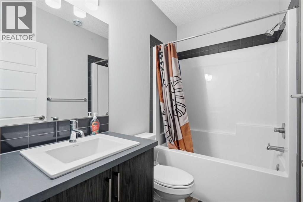 49 Lucas Grove NW, Calgary, Alberta  T3P 1R4 - Photo 30 - A2303685