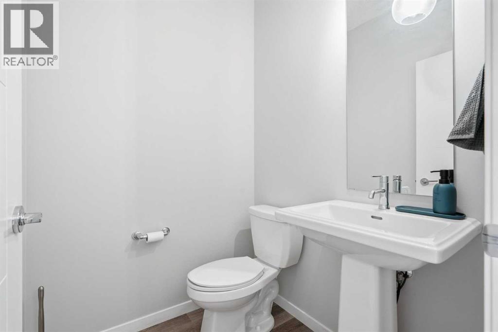 49 Lucas Grove NW, Calgary, Alberta  T3P 1R4 - Photo 14 - A2303685