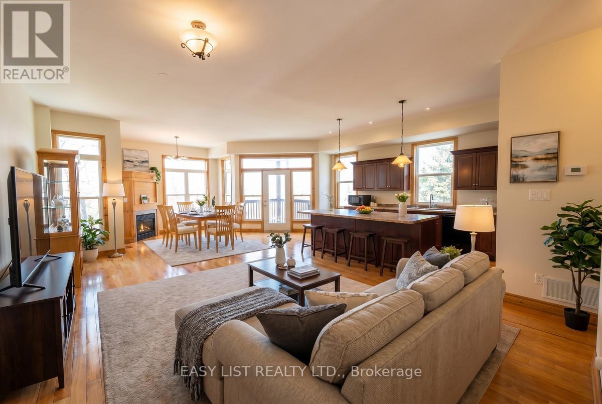 A - 274 Douglas Road, Richmond Hill, Ontario  L4E 3H7 - Photo 7 - N12614030