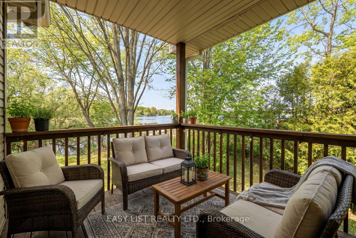 A - 274 Douglas Road, Richmond Hill, Ontario  L4E 3H7 - Photo 10 - N12614030