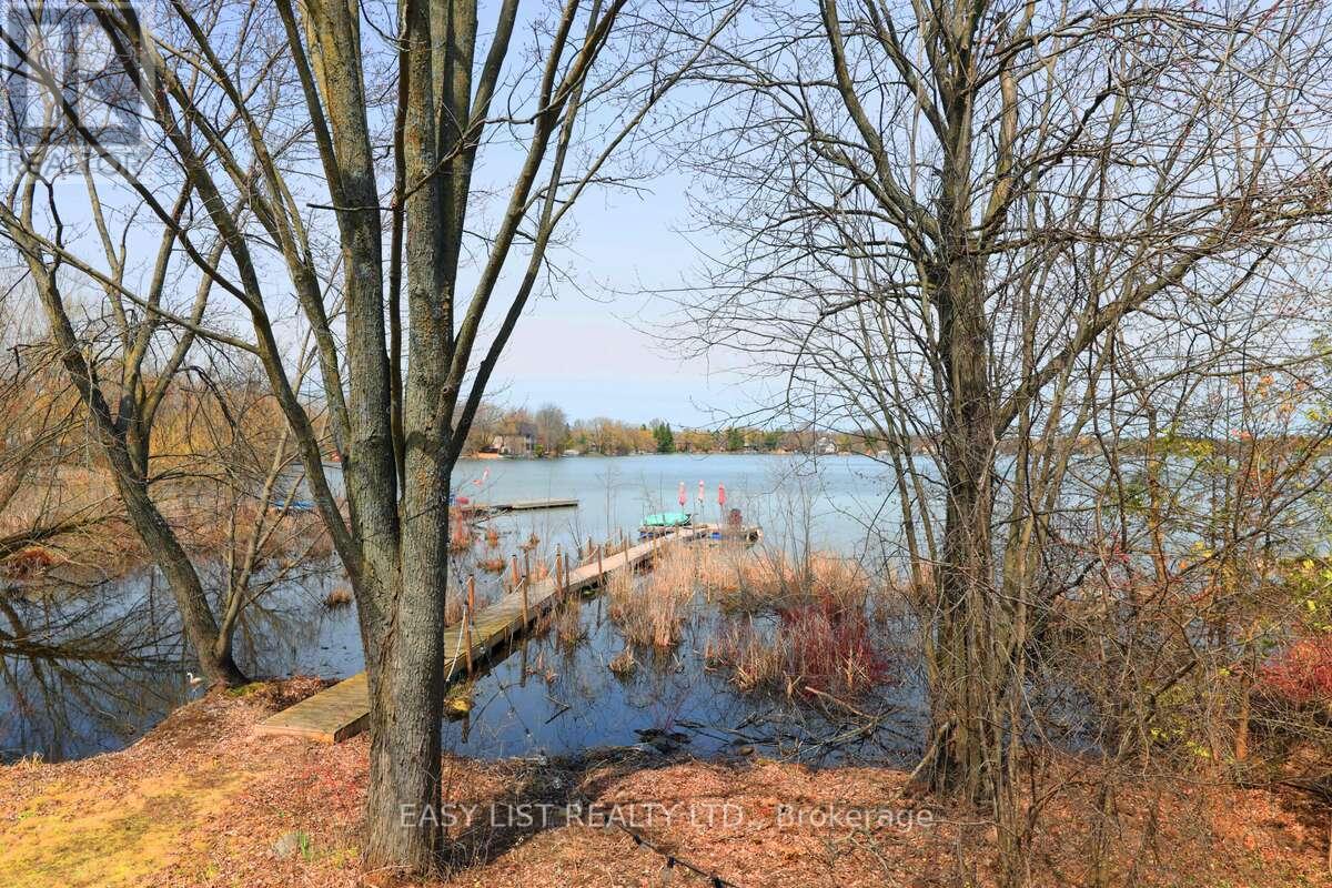 A - 274 Douglas Road, Richmond Hill, Ontario  L4E 3H7 - Photo 11 - N12614030