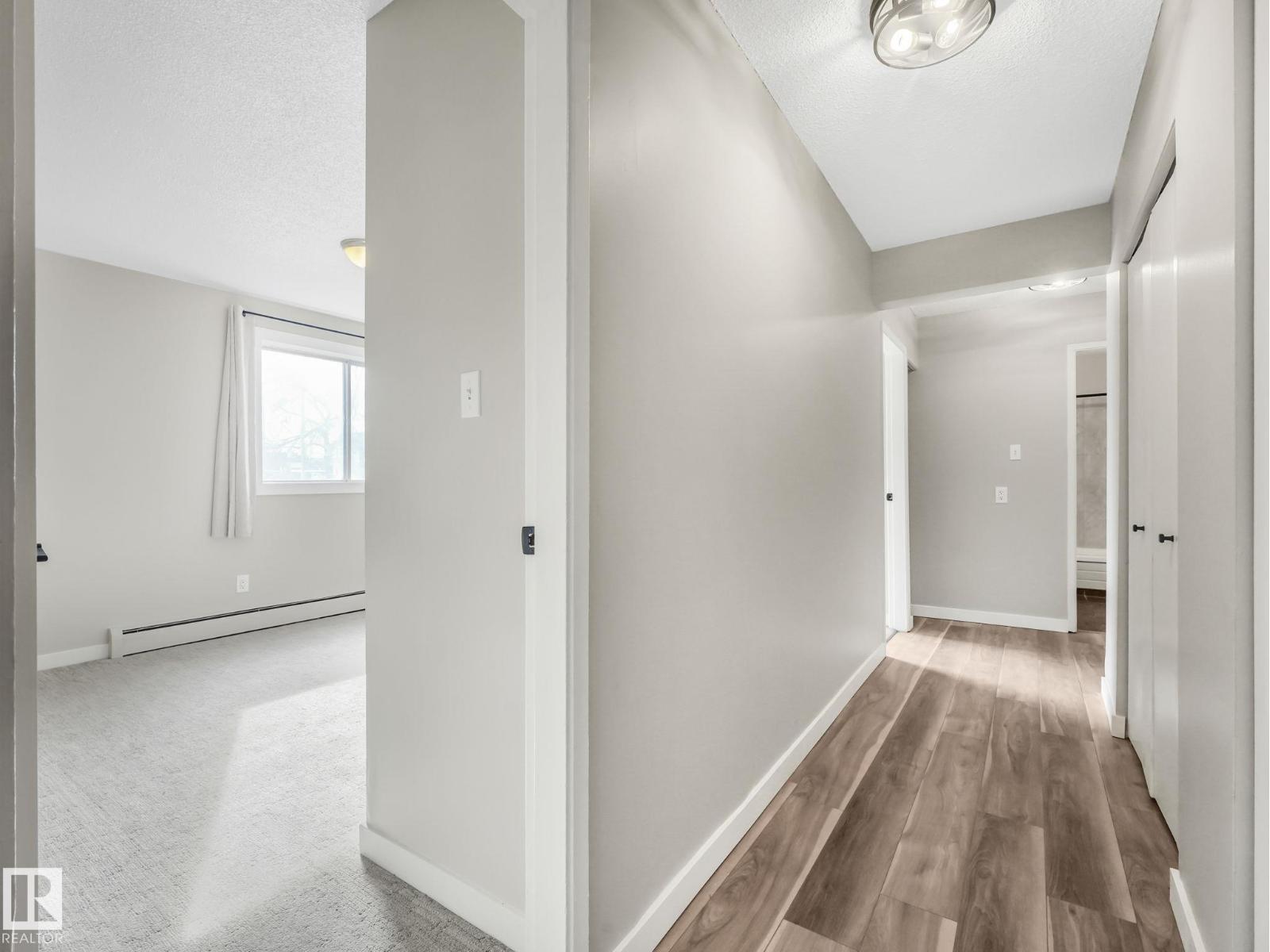 #103 11907 81 St Nw, Edmonton, Alberta  T5B 2S7 - Photo 4 - E4484424