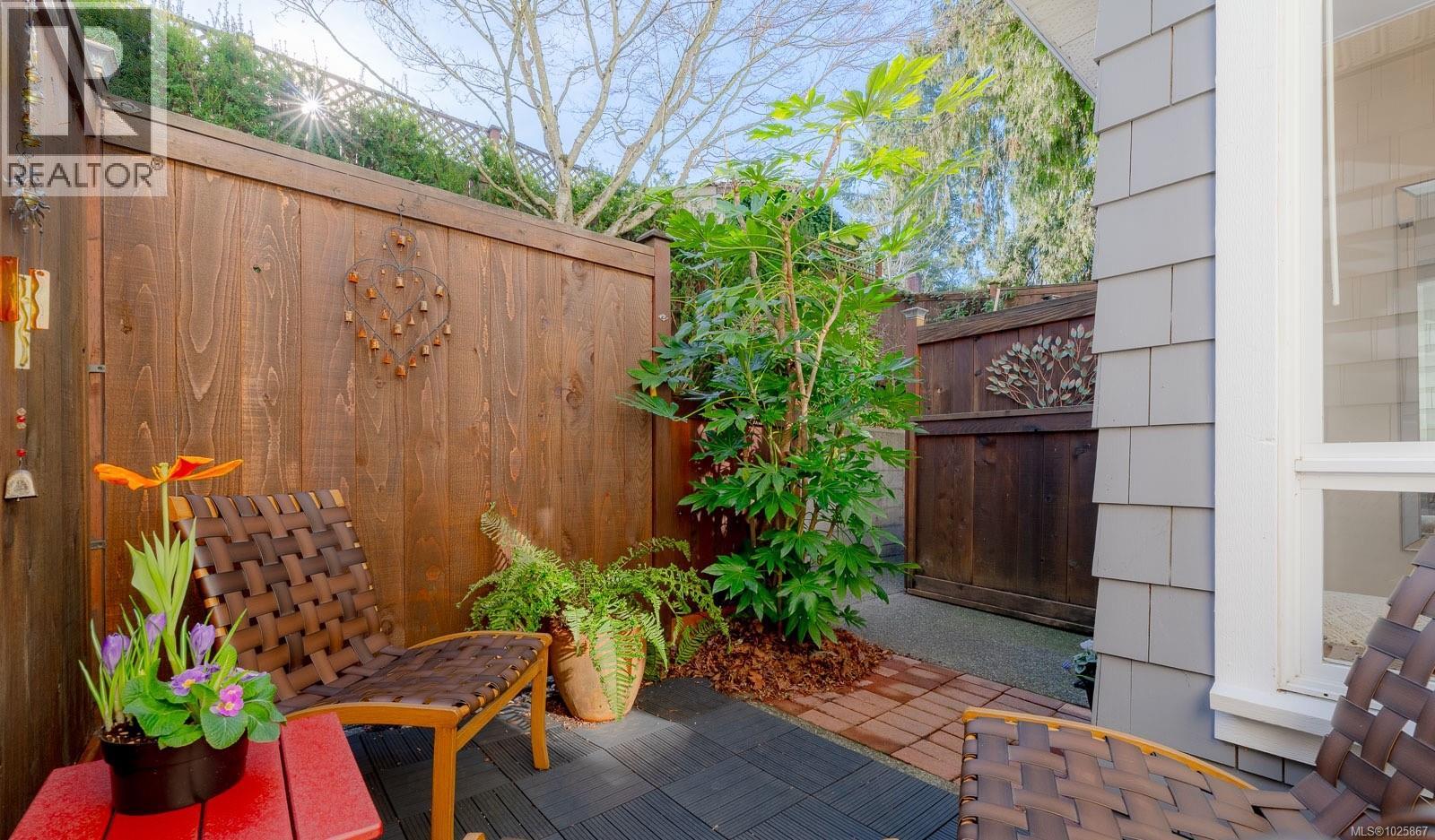 202 116 Queens Rd, Duncan, British Columbia  V9L 2W6 - Photo 20 - 1025867