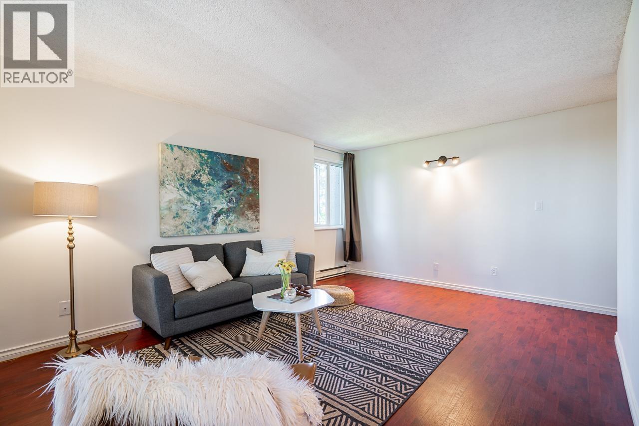 506 9541 Erickson Drive, Burnaby, British Columbia  V3J 7N8 - Photo 3 - R3116547