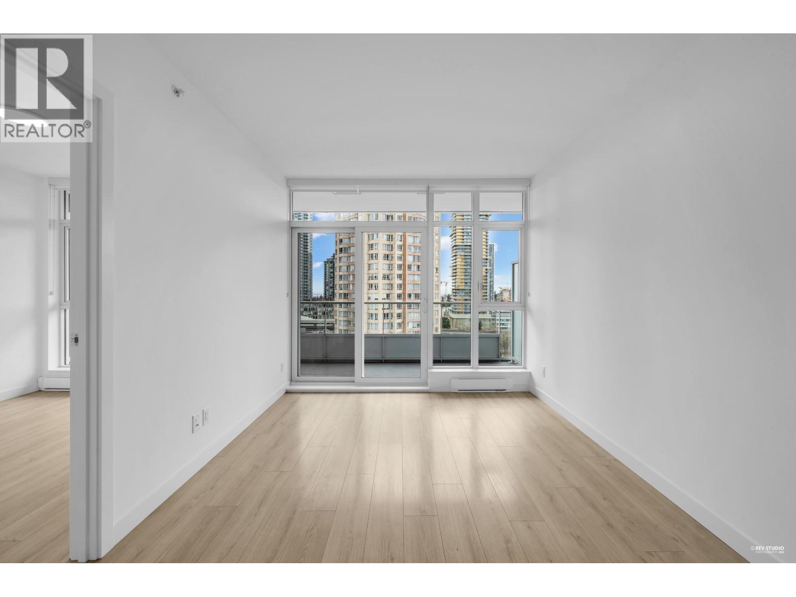 1310 6080 Mckay Avenue, Burnaby, British Columbia  V5H 0J4 - Photo 4 - R3106487