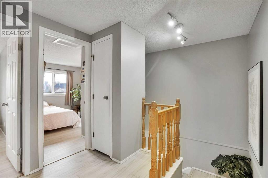 12 Queen Anne Close Se, Calgary, Alberta  T2J 6N6 - Photo 24 - A2302702