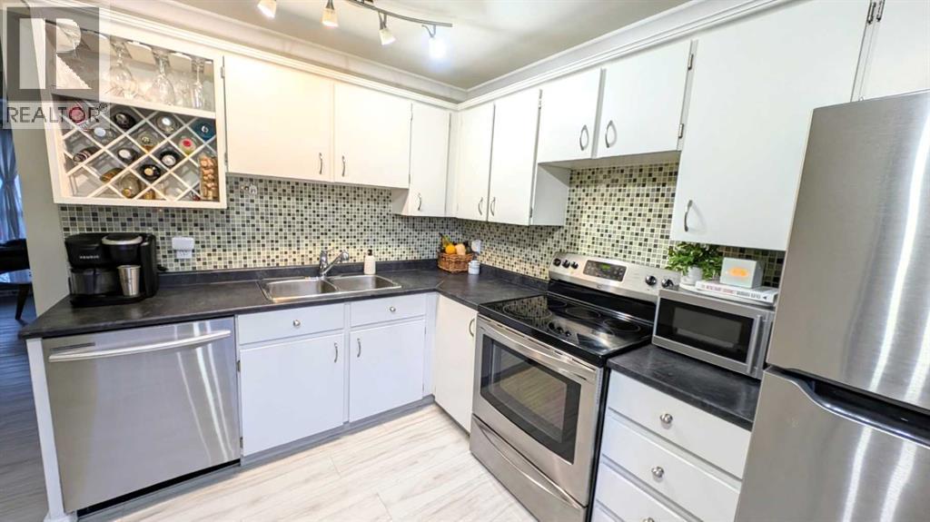 12 Queen Anne Close Se, Calgary, Alberta  T2J 6N6 - Photo 15 - A2302702