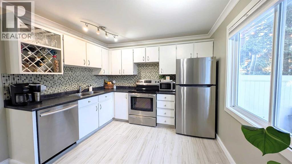 12 Queen Anne Close Se, Calgary, Alberta  T2J 6N6 - Photo 17 - A2302702