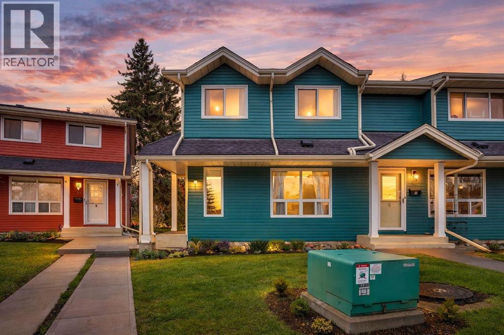 12 Queen Anne Close SE, Calgary, Alberta