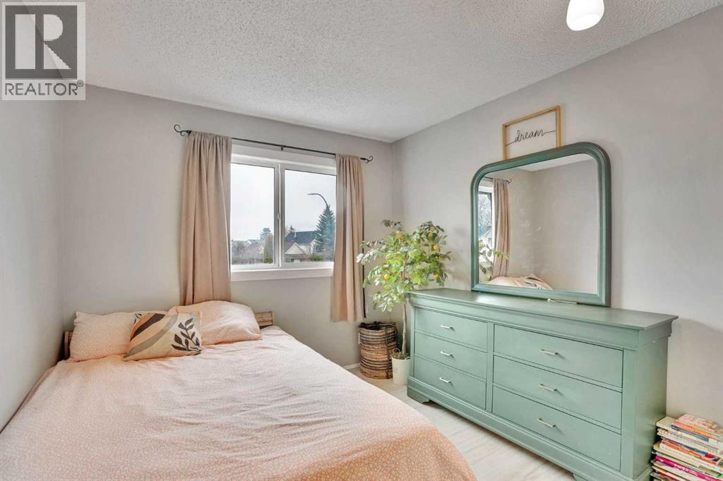 12 Queen Anne Close Se, Calgary, Alberta  T2J 6N6 - Photo 33 - A2302702