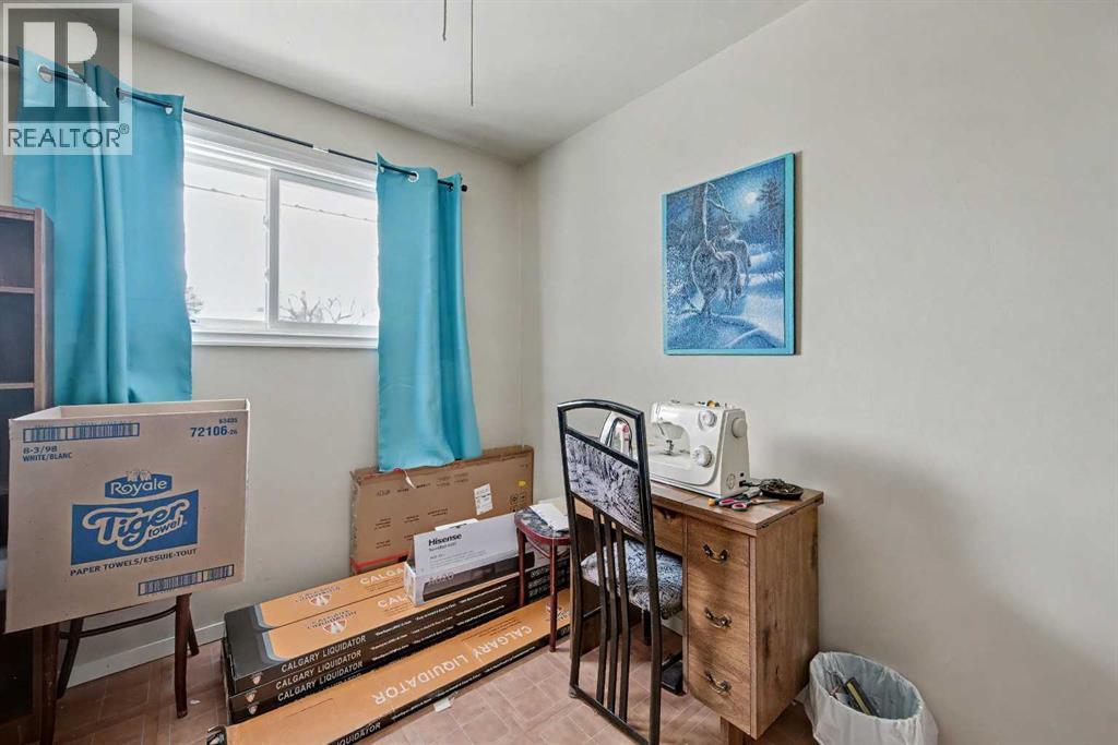 2428 46 Street Se, Calgary, Alberta  T2B 1K9 - Photo 15 - A2302790