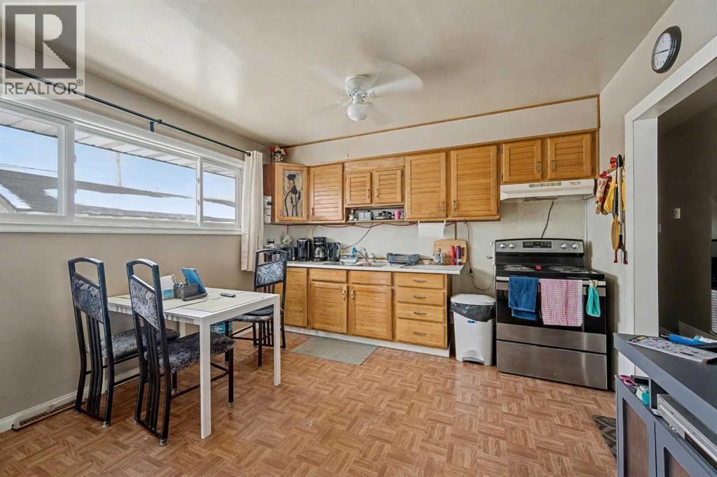 2428 46 Street Se, Calgary, Alberta  T2B 1K9 - Photo 6 - A2302790