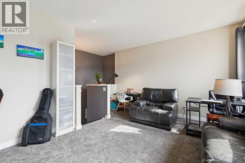 30 Bridlecrest Road Sw, Calgary, Alberta  T2Y 5J2 - Photo 19 - A2303074