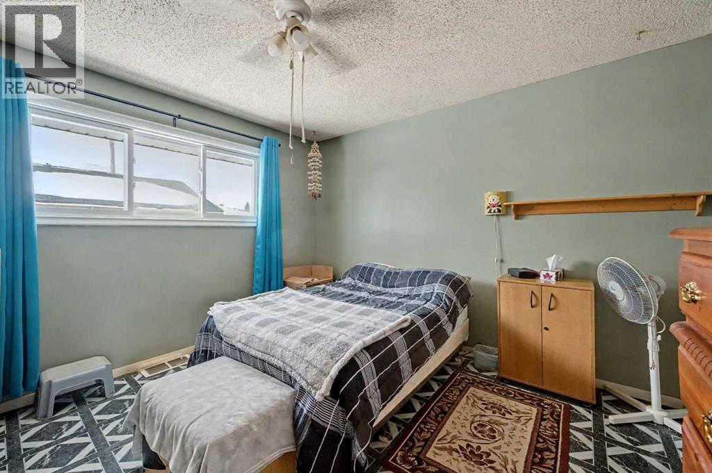 2428 46 Street Se, Calgary, Alberta  T2B 1K9 - Photo 11 - A2302790