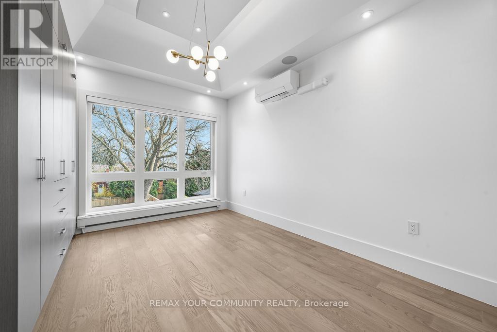 Grand Crown Suite - 217 Churchill Avenue, Toronto, Ontario  M2R 1E2 - Photo 21 - C13044036