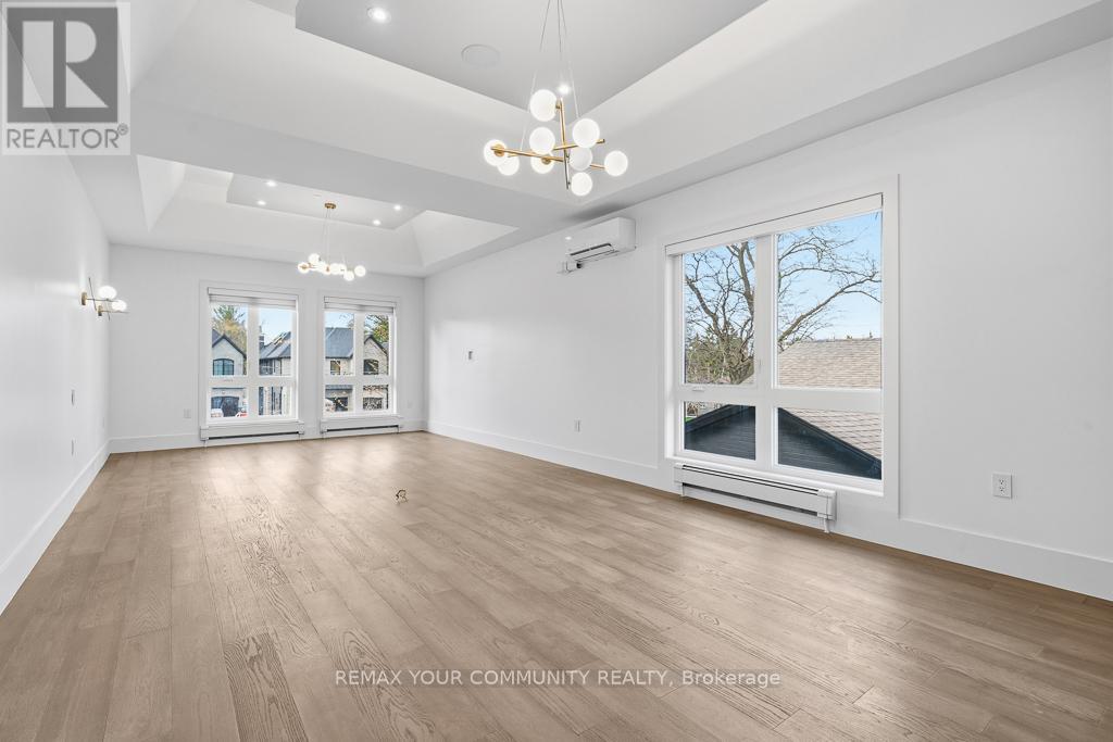 Grand Crown Suite - 217 Churchill Avenue, Toronto, Ontario  M2R 1E2 - Photo 5 - C13044036