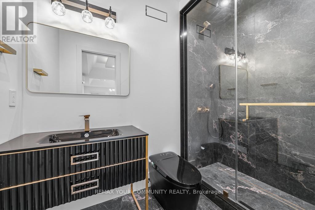 Grand Crown Suite - 217 Churchill Avenue, Toronto, Ontario  M2R 1E2 - Photo 7 - C13044036