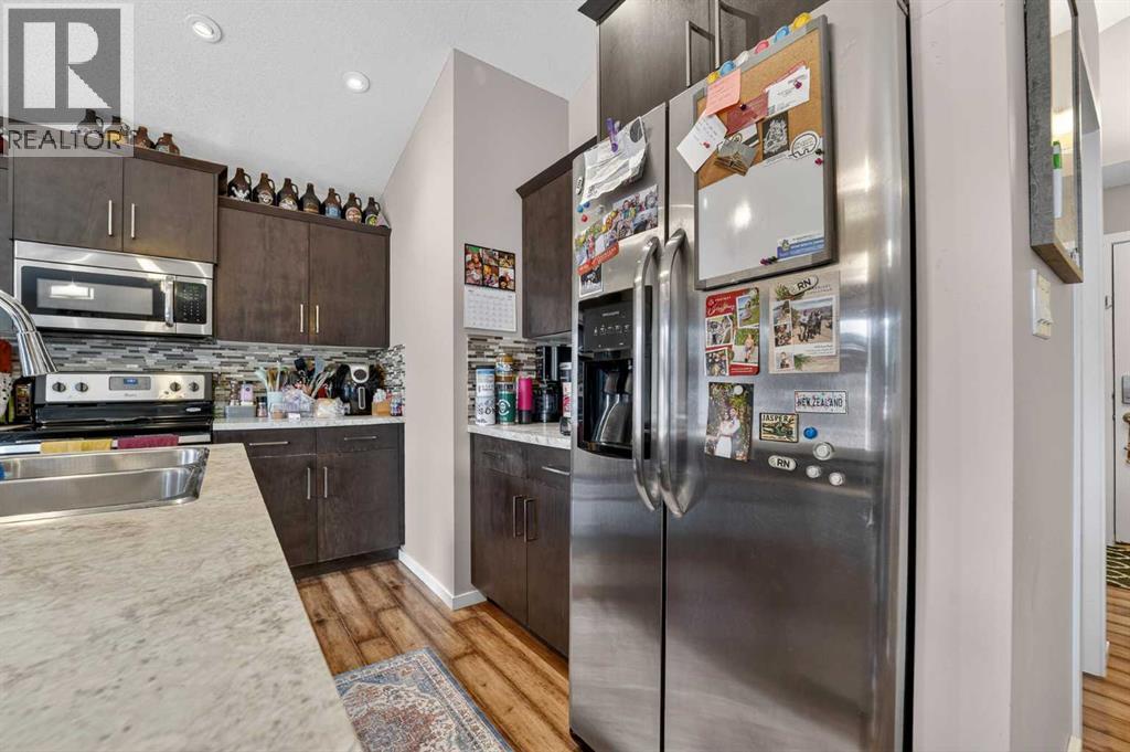 120 Mt Sundance Crescent W, Lethbridge, Alberta  T1J 0L4 - Photo 7 - A2305550