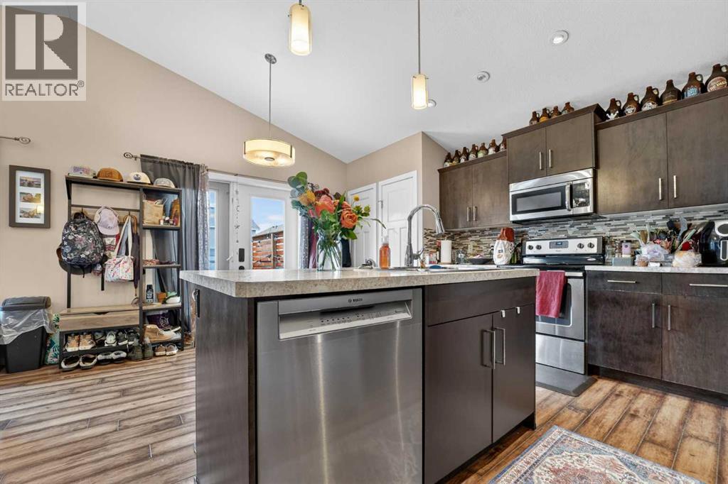 120 Mt Sundance Crescent W, Lethbridge, Alberta  T1J 0L4 - Photo 8 - A2305550