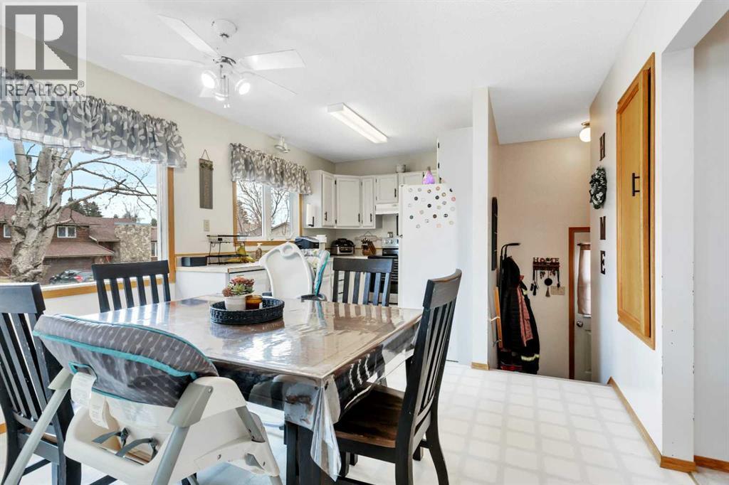 5751 55 Street, Rocky Mountain House, Alberta  T4T 1J7 - Photo 10 - A2305757