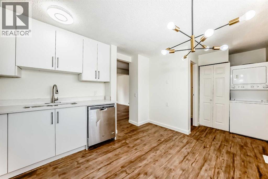 25 Erin Ridge Road Se, Calgary, Alberta  T2B 2W2 - Photo 5 - A2300688