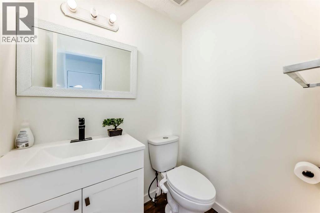 25 Erin Ridge Road Se, Calgary, Alberta  T2B 2W2 - Photo 14 - A2300688