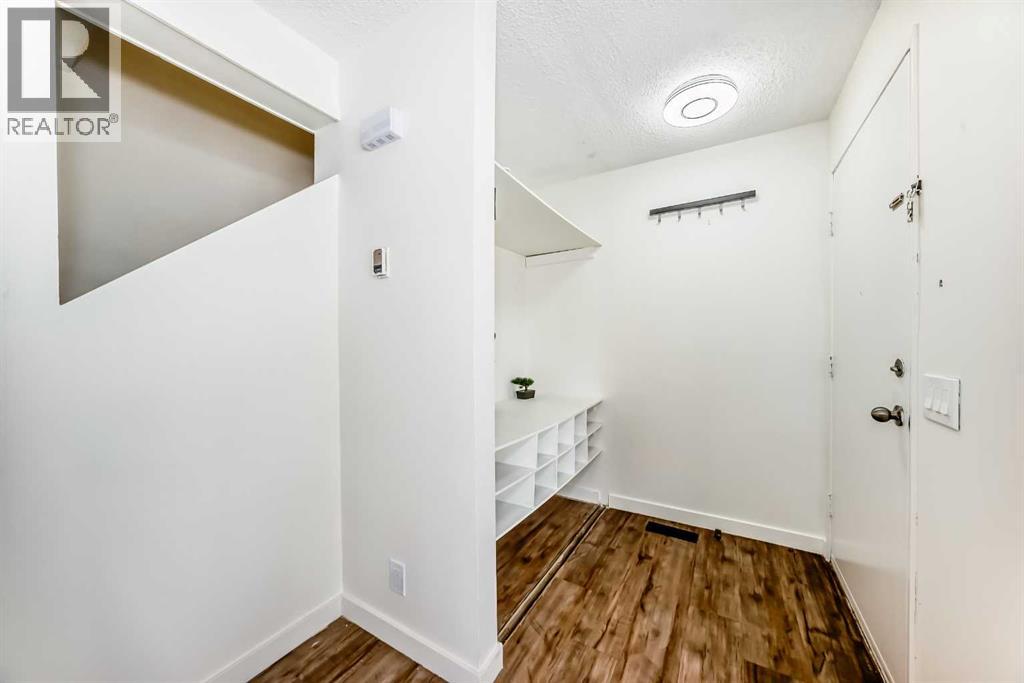 25 Erin Ridge Road Se, Calgary, Alberta  T2B 2W2 - Photo 16 - A2300688