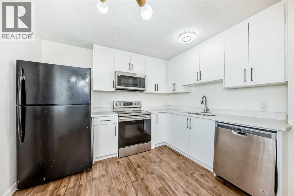 25 Erin Ridge Road Se, Calgary, Alberta  T2B 2W2 - Photo 6 - A2300688