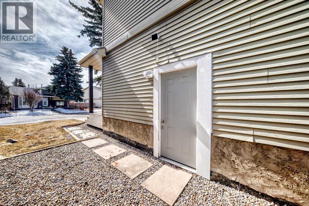 25 Erin Ridge Road Se, Calgary, Alberta  T2B 2W2 - Photo 46 - A2300688