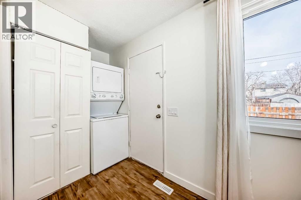 25 Erin Ridge Road Se, Calgary, Alberta  T2B 2W2 - Photo 13 - A2300688