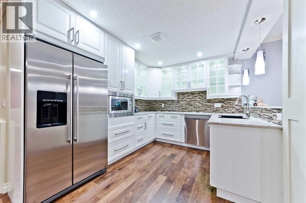 60 Elmont Rise Sw, Calgary, Alberta  T3H 4X9 - Photo 29 - A2301702