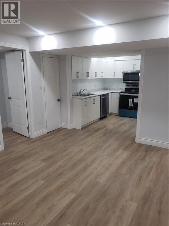 18 Forest Grove Lane Unit# Lower, Kitchener, Ontario  N2R 0G3 - Photo 5 - 40824751