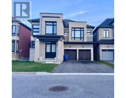 105 HALLDORSON AVENUE, Aurora, Ontario