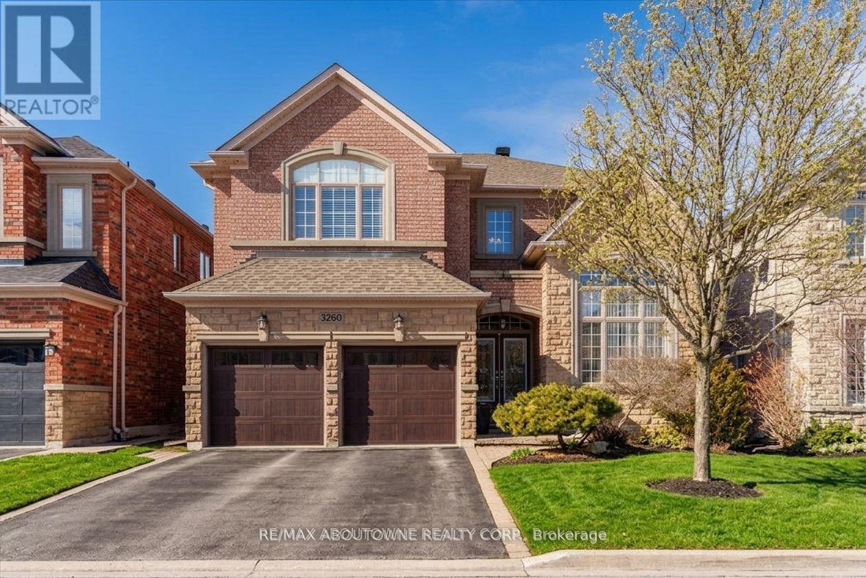 3260 RIBBLE CRESCENT, Oakville, Ontario