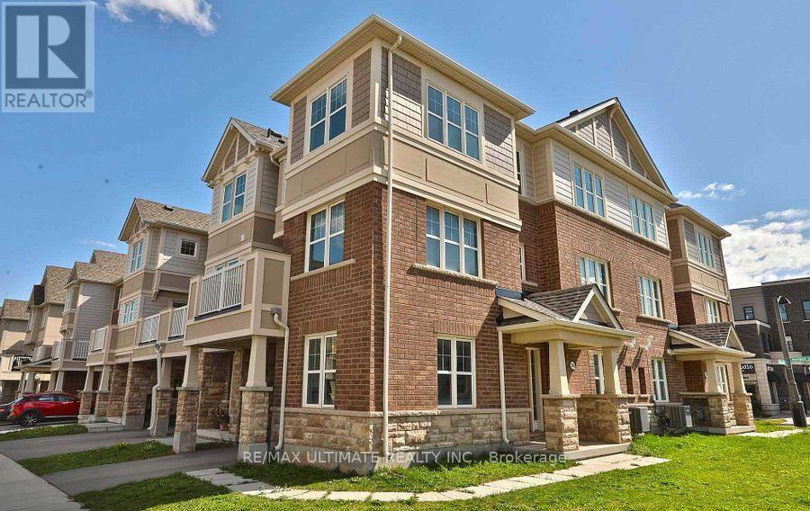 348 SIXTEEN MILE DRIVE, Oakville, Ontario