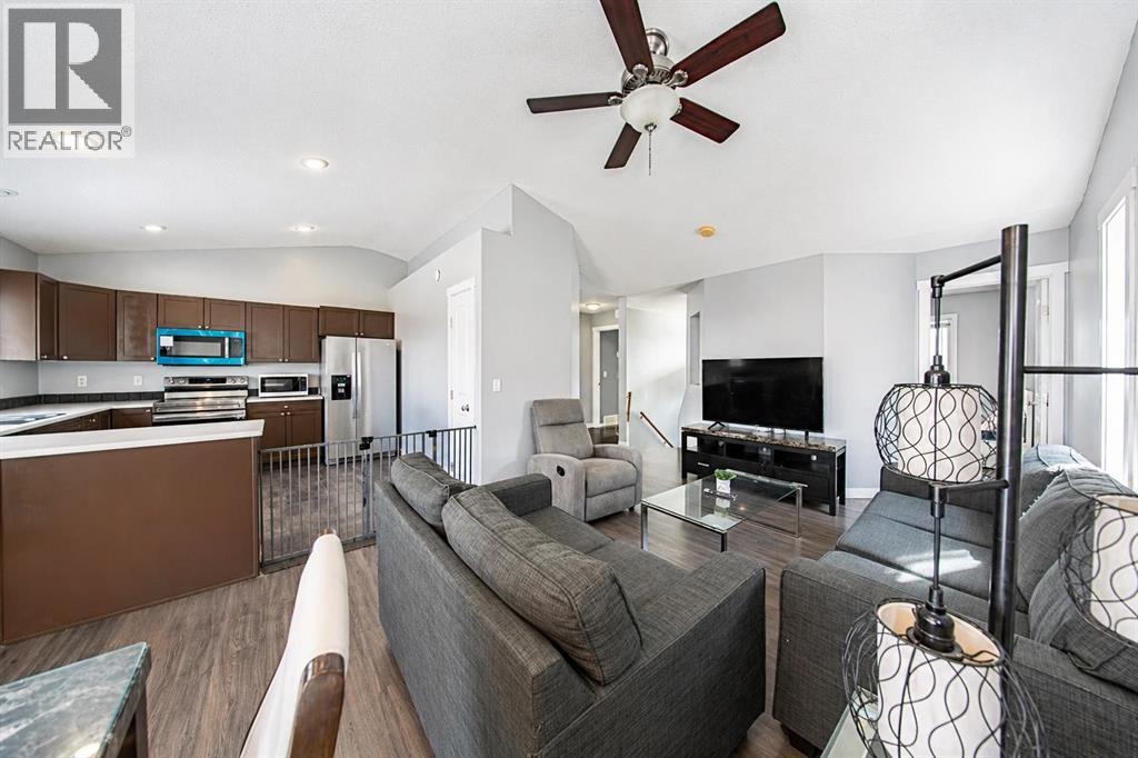 8 Jepsen Crescent, Red Deer, Alberta  T4P 0A9 - Photo 5 - A2304156