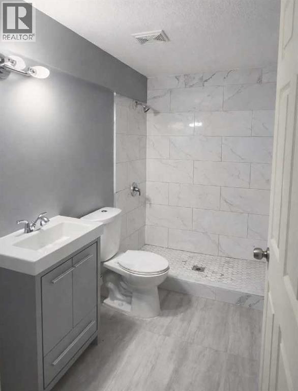 1580 New Brighton Drive SE, Calgary, Alberta  T2Z 0P8 - Photo 32 - A2293990