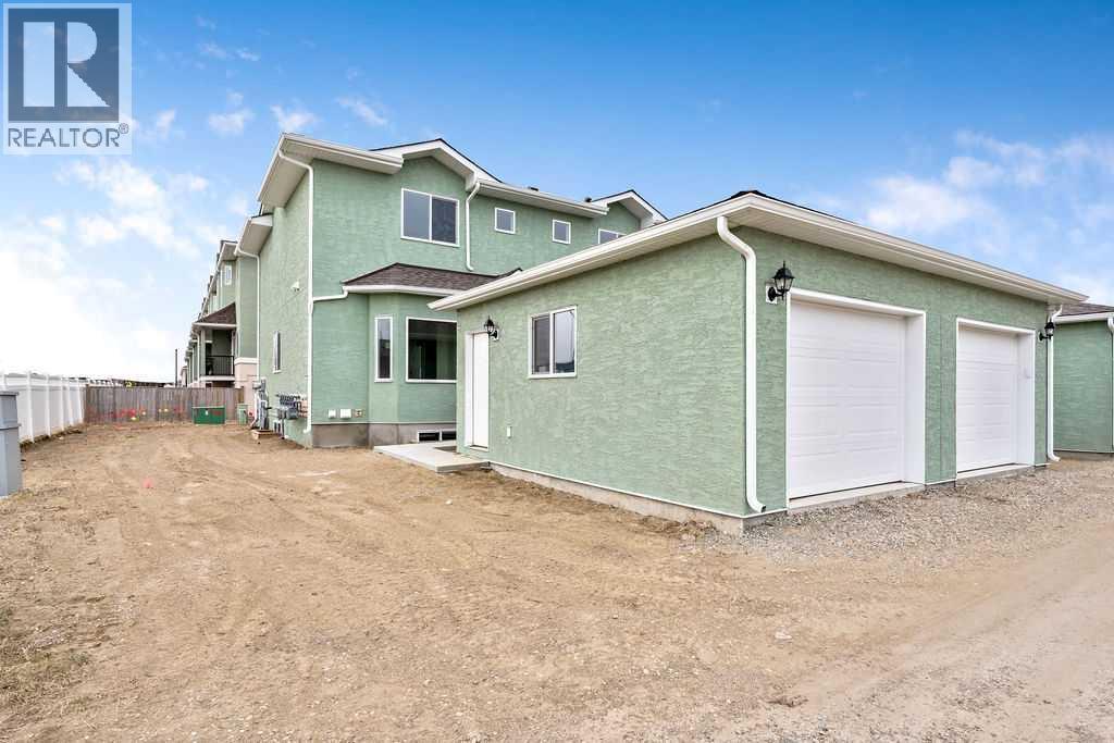 401 Strathcona Circle, Strathmore, Alberta  T1P 0B1 - Photo 4 - A2304200