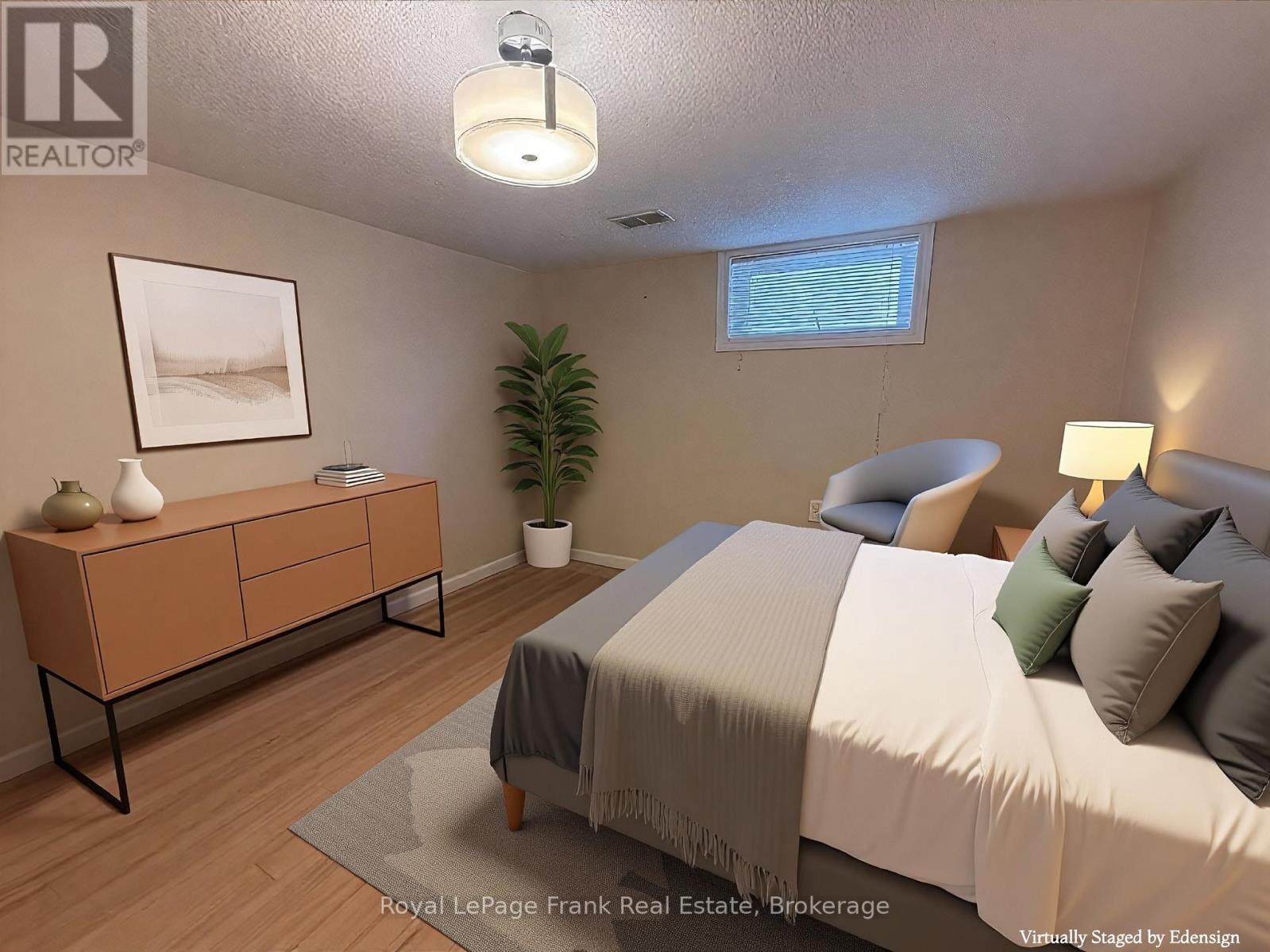 Lower - 249 Lucas Street, Richmond Hill, Ontario  L4C 4P9 - Photo 11 - N13050520