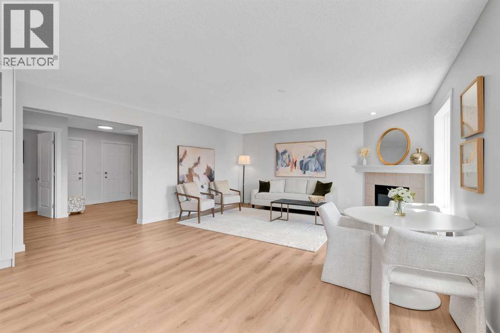 214 Royal Birch View Nw, Calgary, Alberta  T3G 5J8 - Photo 5 - A2303686