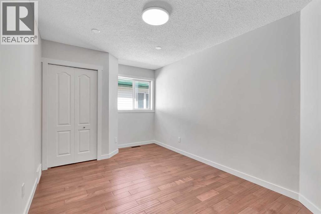 214 Royal Birch View Nw, Calgary, Alberta  T3G 5J8 - Photo 19 - A2303686